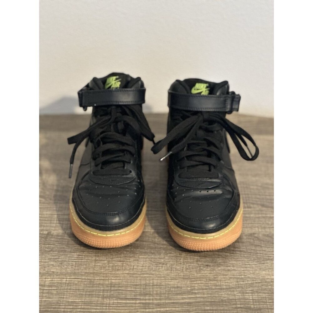 Nike Air Force‎ 1 Black Leather/ Yellow Trim,Gum Soles, Sz6.5Y/W8.5